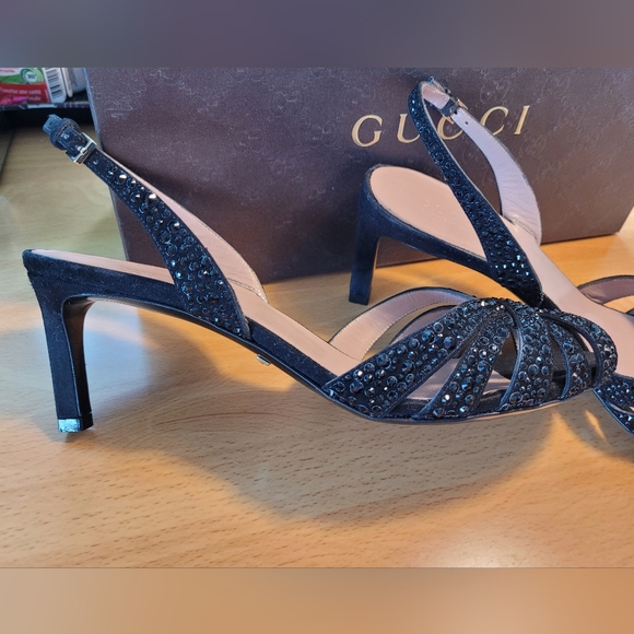 Gucci sandals 36.5 - Picture 3 of 6